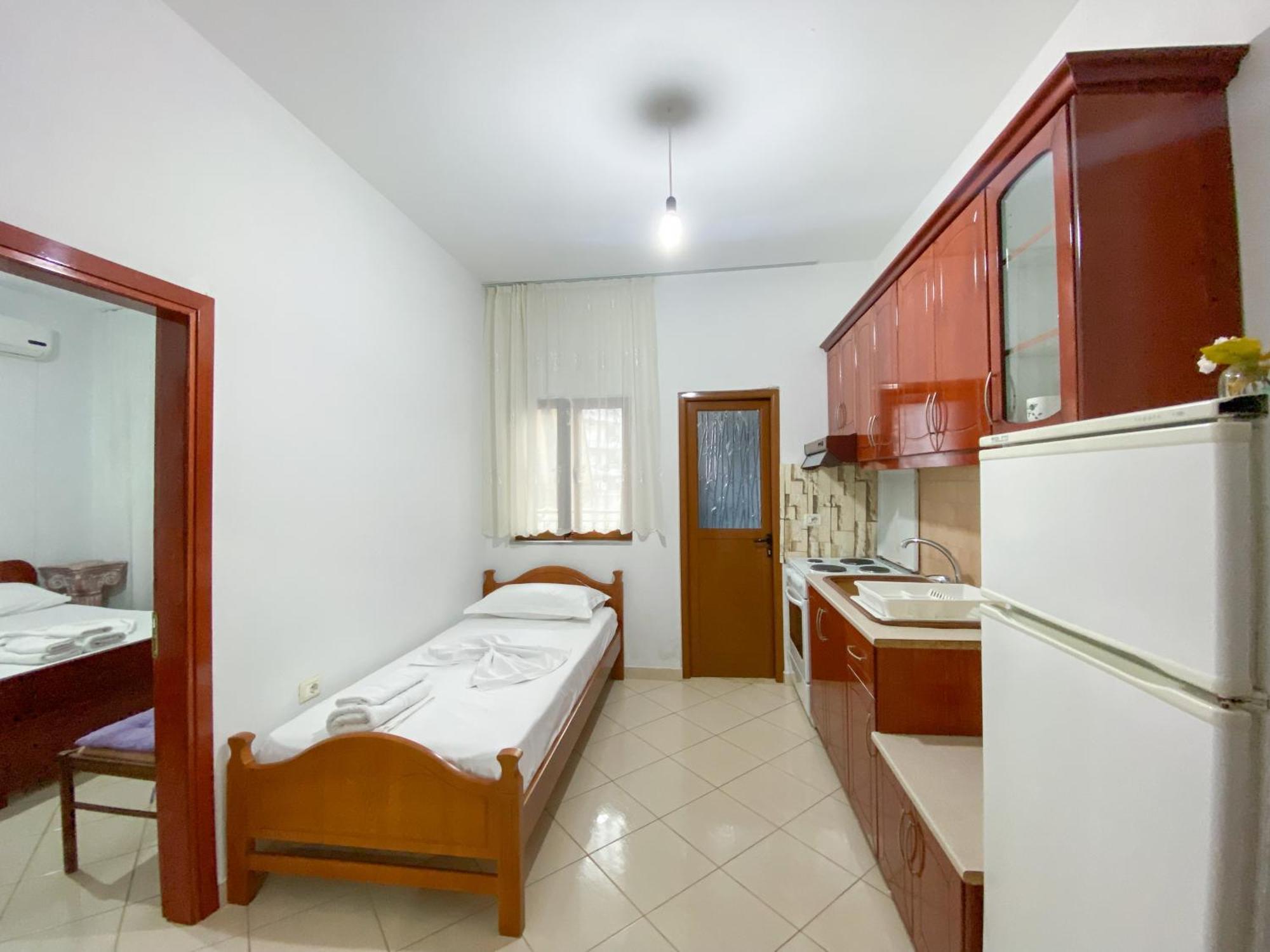 Summerland Saranda Экстерьер фото